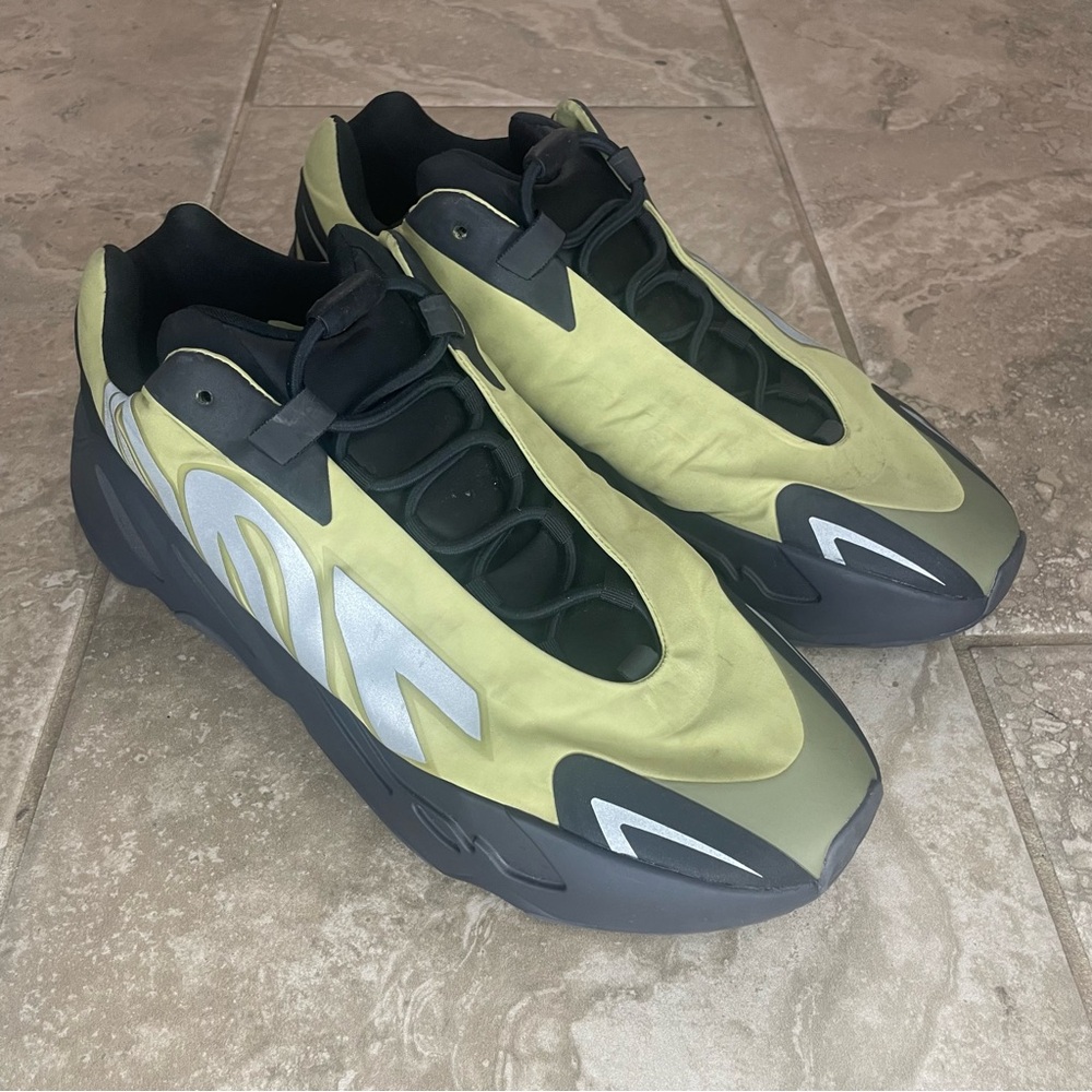 Men's Olive Green Slip-On Athletic Sneakers